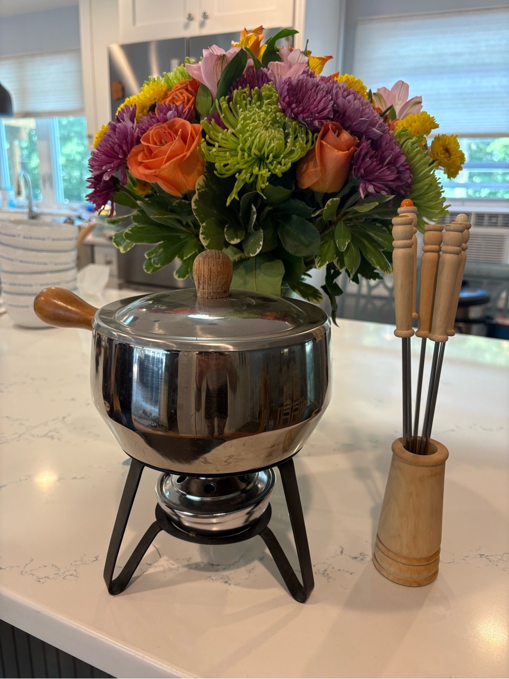 Stainless Steel Fondue Pot with Wooden Handle - Multi